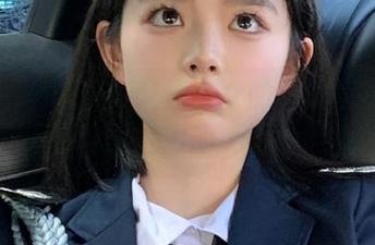 推女神 – 体验谭晓彤少女的高清写真壁纸，感受青春魅力的无限可能.txt