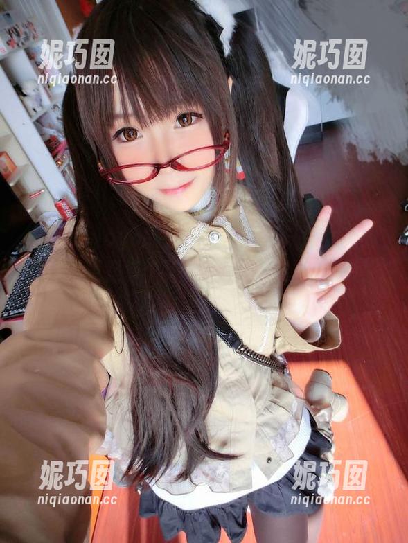 摇摇乐yoyo的在线图集：不只是女孩的写真，更是每个人心中那个梦想的投影！.txt