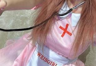 星乐园 – 杨晨晨sugar甜心精选：自嘲不怕，套图更能展现真实的我.txt
