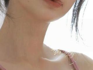 星颜社 – 李柯颖的秘密高清写真，感受她的真实与美丽.txt