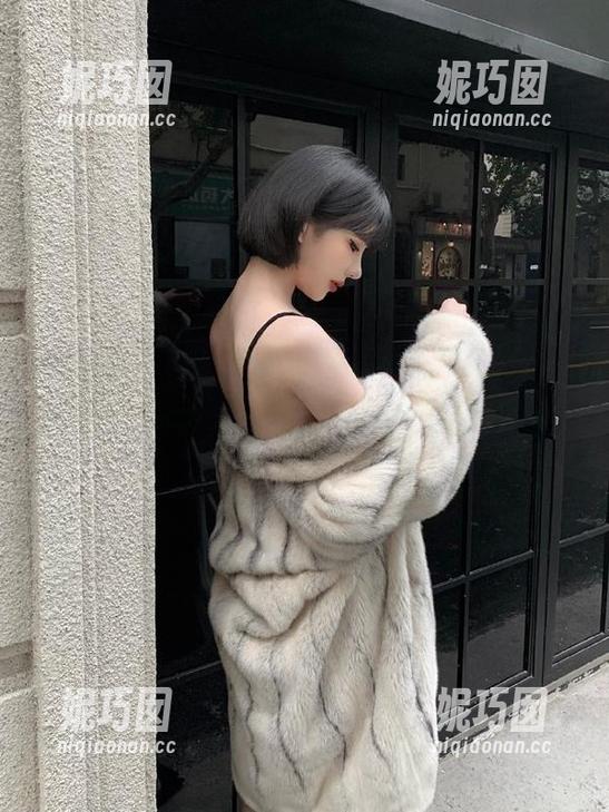 星颜社 - 分享赵馨悦最新作品：奶牛写真原图，感受乡村风情与艺术的结合.txt