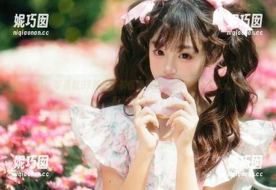 微密圈 - 李嘉欣97黑丝丁裤惊艳亮相，立即观看令人心动的原图与图片.txt