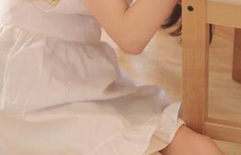 果团网 – 观看little贝壳喵最新美脚写真原图，感受她的自信与风采.txt