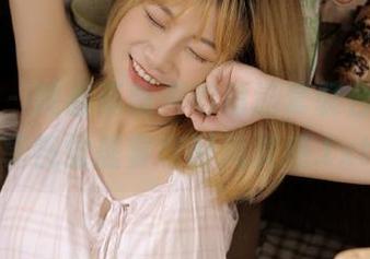 果团网 – 观看莫雅淇的精选套装合集，尽享视觉盛宴与时尚灵感.txt