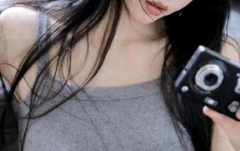 果团网 – 无圣光的视觉盛宴：莫雅淇写真与剧情的完美结合.txt