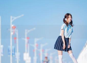 桜桃喵特别分享黑裙妹抖写真，见证青春与优雅的完美碰撞.txt
