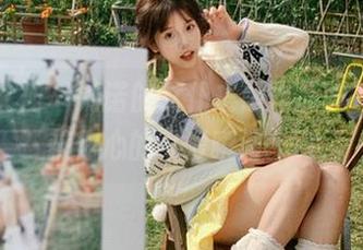 梦丝女神 – 刘诺的女仆主题作品图包，俘获你心的可爱瞬间.txt