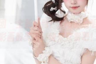 森萝财团 – 全新更新！Sia的透明写真犹如水彩画般美丽，快来欣赏吧！.txt