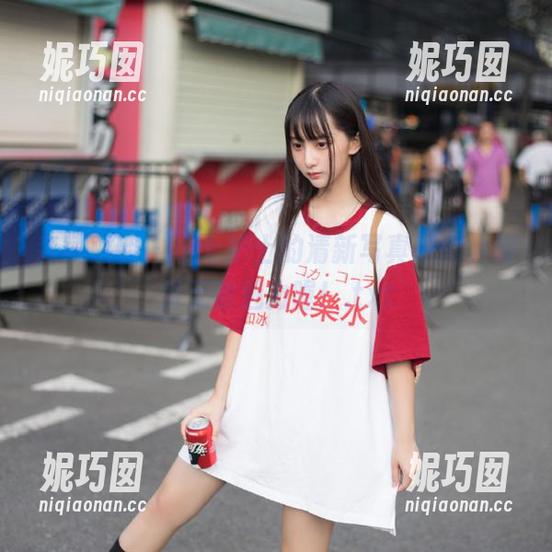 森萝财团 - 小七护士的清新写真原图，散发无敌魅力喔！.txt