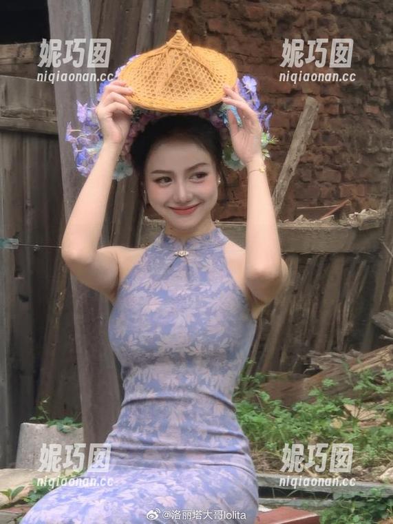 免费欣赏洛丽塔大哥的私房写真，瞬间治愈你的视觉疲劳！.txt