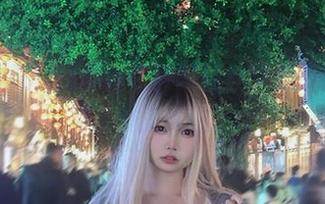 高清呈现！洛桑w伊梓网袜丝带兔兔，梦幻写真引人入胜.txt