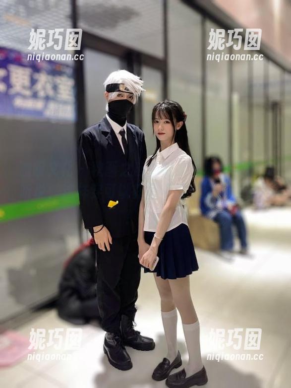 激萌文化 - 秋画之应的制服写真集更新：听说，这样穿可以获取“最佳迷人称号”！.txt