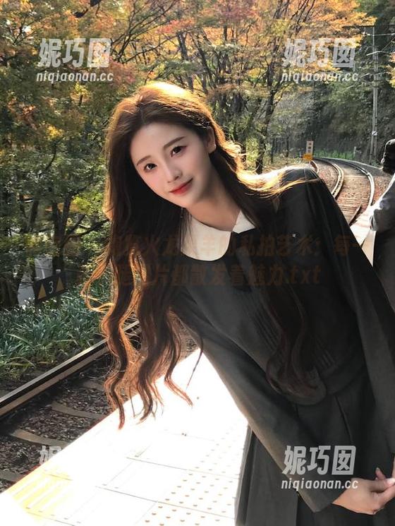 微密圈 - 饱览火龙果羊的私拍艺术：每一张长腿图片都散发着魅力.txt