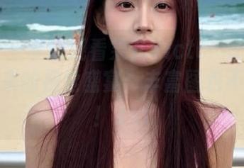 爱蜜社 – 享受观看果儿Victoria体操服写真带来的视觉盛宴，丰富图包不容错过！.txt