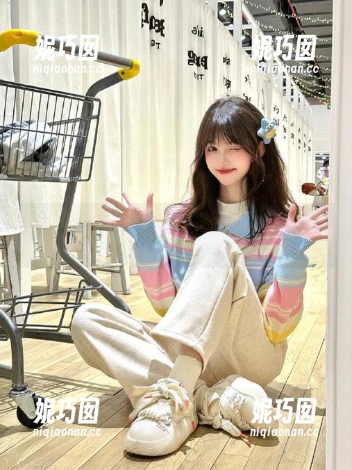 物恋传媒 - 猫耳黑冰独特风情：超清原图与精致套图推荐.txt