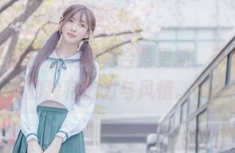 最新王羽杉温柔写真合集更新，带你领略她的独特魅力与风情。.txt