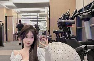 微密圈 – 从容夏日，琳铛铛夏季可爱写真集原图演绎清新自然之美.txt