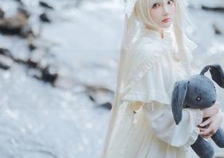 瓜希酱少女的精致cos分享，带你领略青春的无限可能与美丽的瞬间！.txt