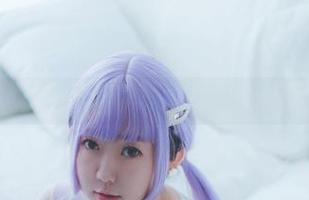 清晨阳光照耀下的甜糖大魔王：高清写真传递温暖与希望.txt