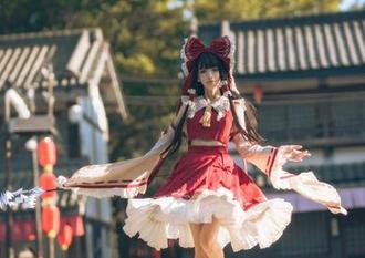 欣赏祖木子最新作品集：碧蓝航线的能代与酒匂唯美瞬间.txt