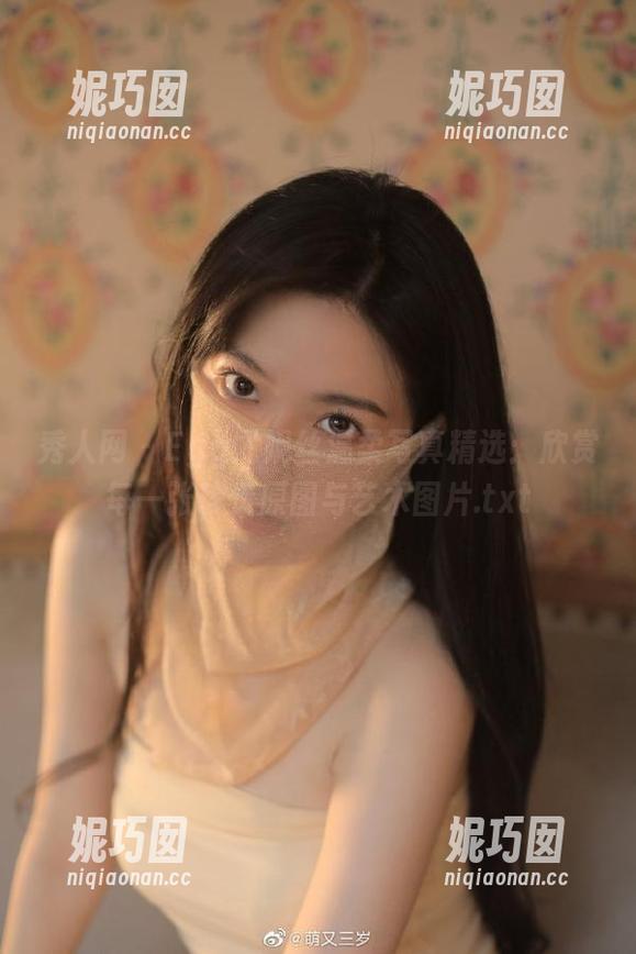 秀人网 - Egg尤妮丝温柔写真精选：欣赏每一张珍贵原图与艺术图片.txt