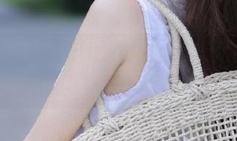 秀人网 – 投入Elise谭晓彤的美足世界，高清写真分享合集.txt