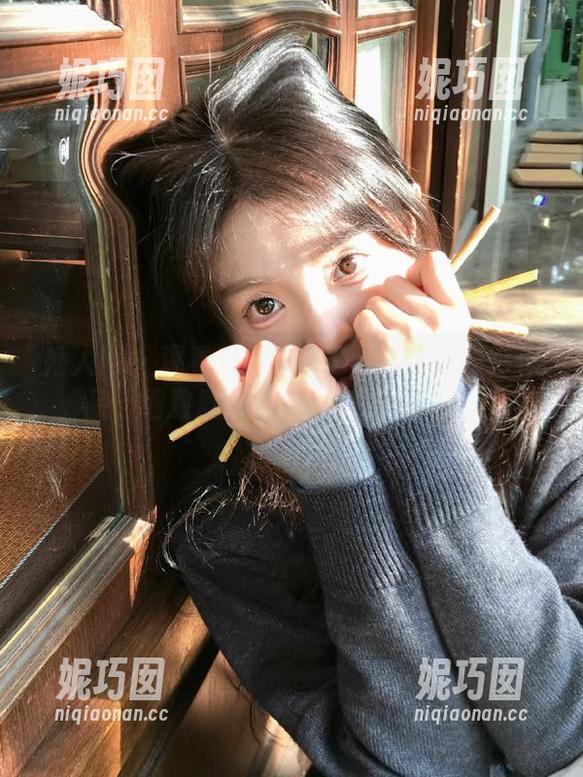秀人网 - 观看Jennifer小若花嫁摄影作品，细致展现爱的真谛与美好.txt