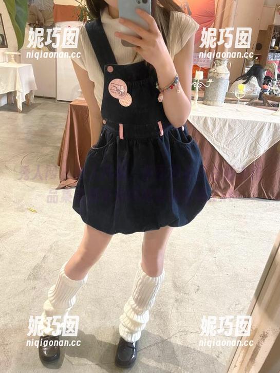 秀人网 - 醉人风情，伊丽莎有点白睡衣作品集资源带你领略时尚娇媚.txt