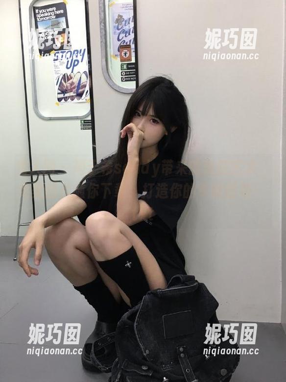 秀人网 - 周于希sandy带来的美腿艺术，绝美图片随你下载，打造你的专属画册！.txt