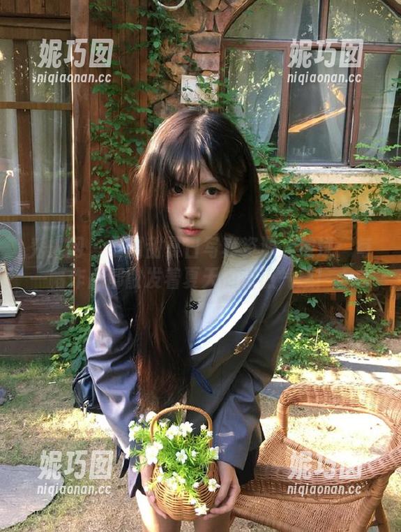 秀人网 - 夏甜甜夏日写真资源大放送：每一幅作品都散发着夏天的甜热气息！.txt