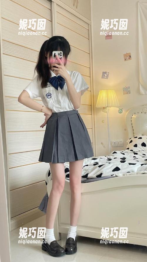 秀人网 - 夏笑笑Summer的定制体操服作品，让你感受不一样的运动风情.txt