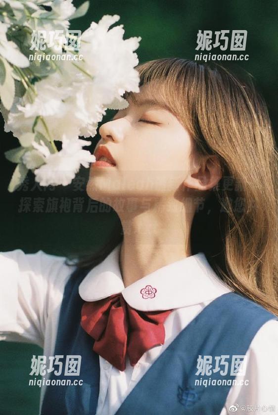 秀人网 - 安然Maleah最新作品集更新：探索旗袍背后的故事与精致细节，邀您共赏.txt