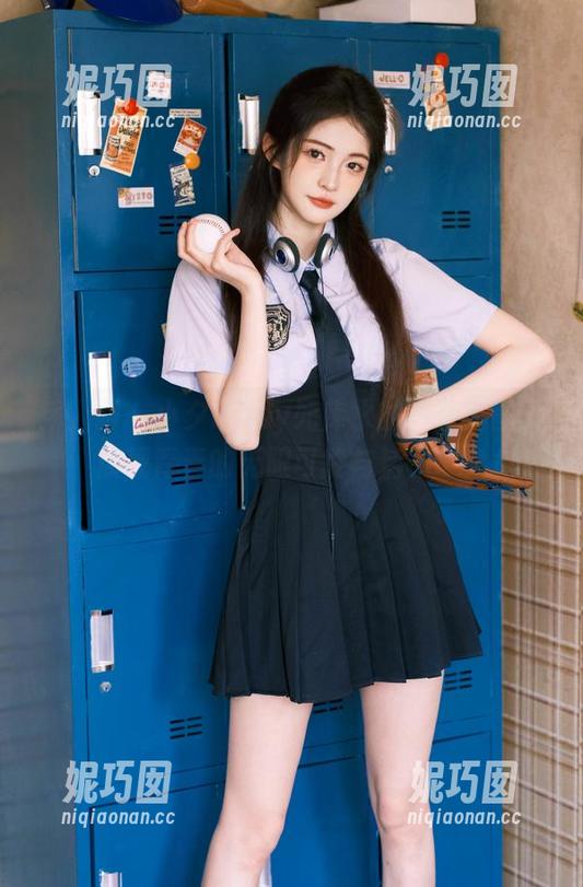 秀人网 - 小夕Kitty死库水的高清美图，展现青春的无限可能与活力.txt