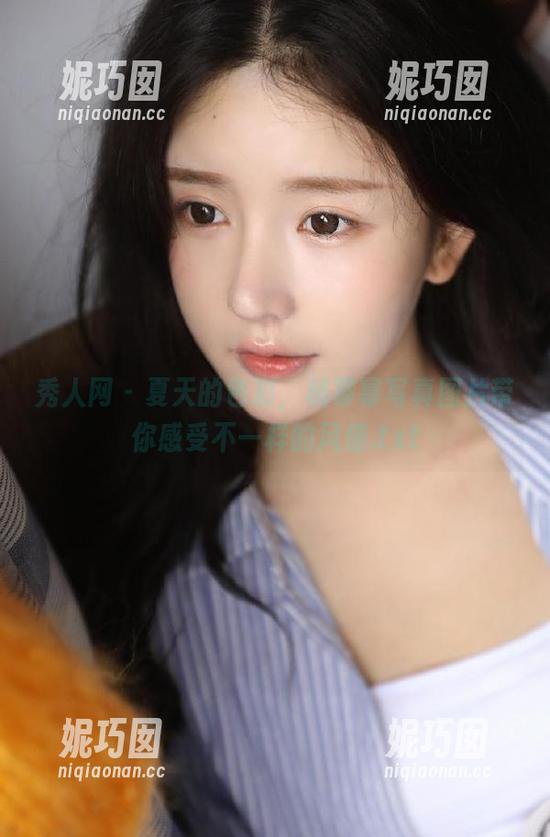 秀人网 - 夏天的色彩，杨幂幂写真图片带你感受不一样的风情.txt