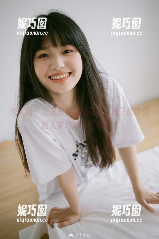 秀人网 - 精美高清婚纱写真，林子欣带你进入梦幻婚礼世界.txt