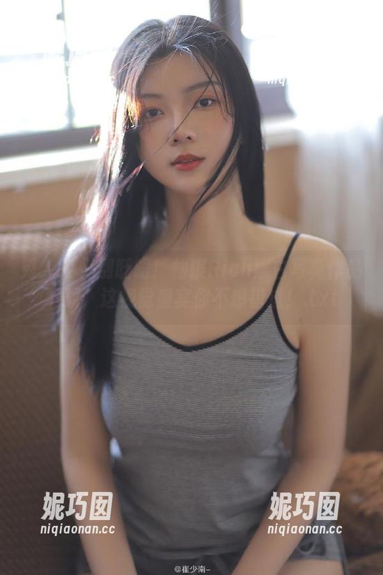 秀人网 - 别眨眼！柚琪Rich黑白写真作品下载，这视觉盛宴你不想错过！.txt