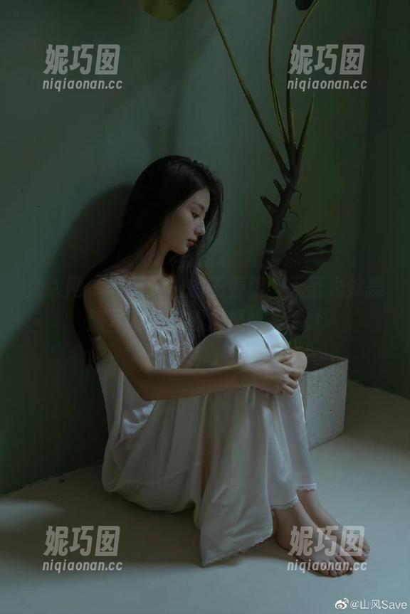 秀人网 - 登峰造极的王曼柔，无圣光体操服写真带来的震撼图片.txt