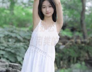 秀人网 – 无圣光的办公室写真，白茹雪Abby带你领略另类的职场魅力.txt