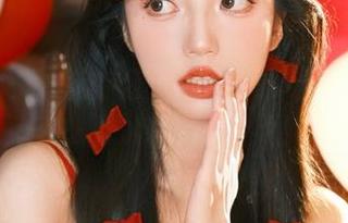 秀人网 – 葛征办公室写真集：分享如何在工作中兼顾时尚与幽默！.txt