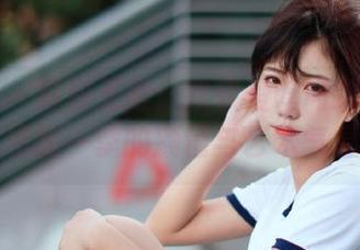 秀人网 – 福利无限：软软爱吃肉镂空写真，展现新一季的颜值与艺术气息.txt