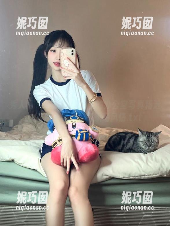 秀人网 - 陈雅漫VICKY的办公室写真精选，让图库带你领略职场风情.txt