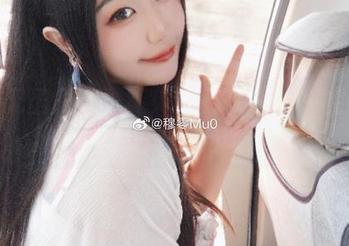 感受无圣光下的真实：穆零Mu0镂空写真作品背后的故事与理念.txt