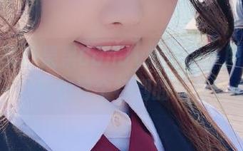 免费畅享糖果果Candy的圣诞节图册，和她一起庆祝这个特别的节日！.txt