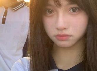 糖果画报 – 李宓儿皮衣写真展现时尚魅力，海量免费套图分享！.txt