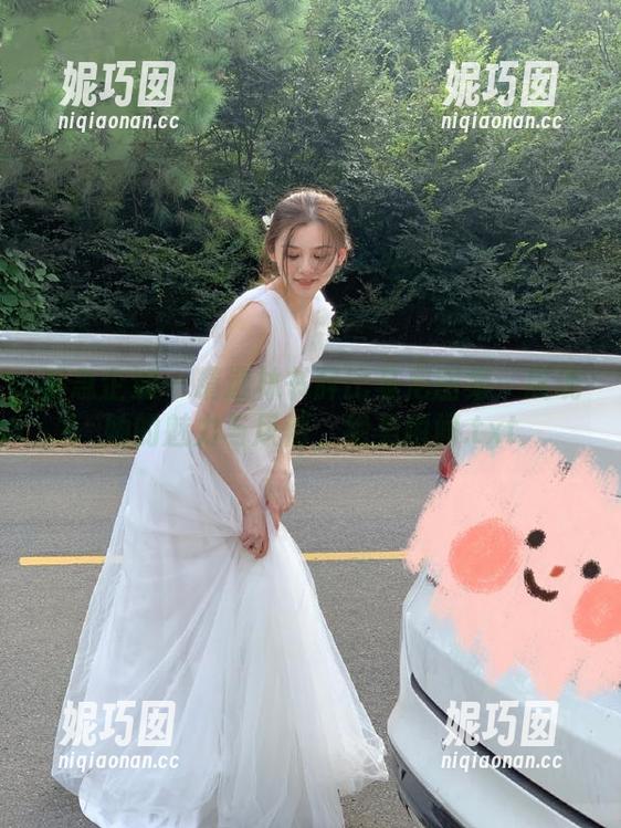紧急企划 - 精选林书辞比基尼图集：展现她的魅力与风情，绝美瞬间.txt
