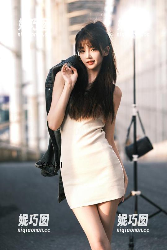 不容错过！紧急企划的白丝JK写真合集，带你探索少女心的极致表现！.txt