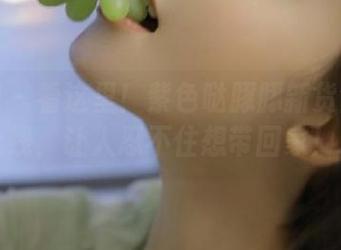 微密圈 – 看这里！紫色哒豚豚新货全套图包上线，让人忍不住想带回家！.txt