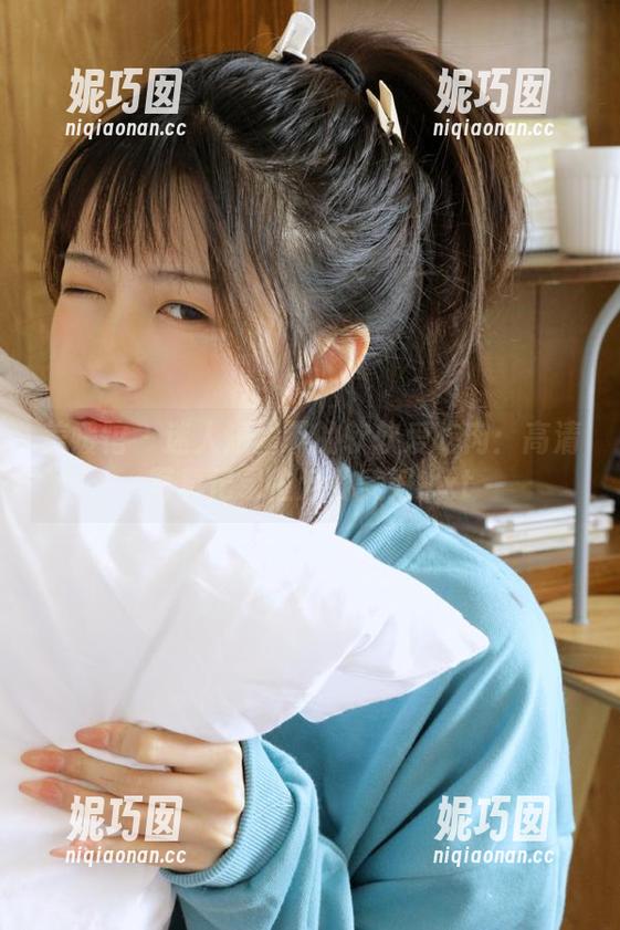 美媛馆 - 迷人短裙下的软软爱吃肉：高清写真记录生活的美好.txt
