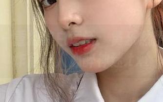 美媛馆 – 重拾纯白童话：黄乐然图集中的作品让人心醉神迷.txt