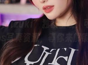 “脱尾巴Mizuki”独家呈现：可乐JK的精美cos写真资源，等你来解锁！.txt